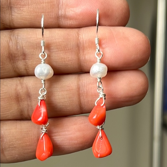 Elegant S. Silver, Coral and freshwater Pearl Dangle Earrings - Picture 6 of 7